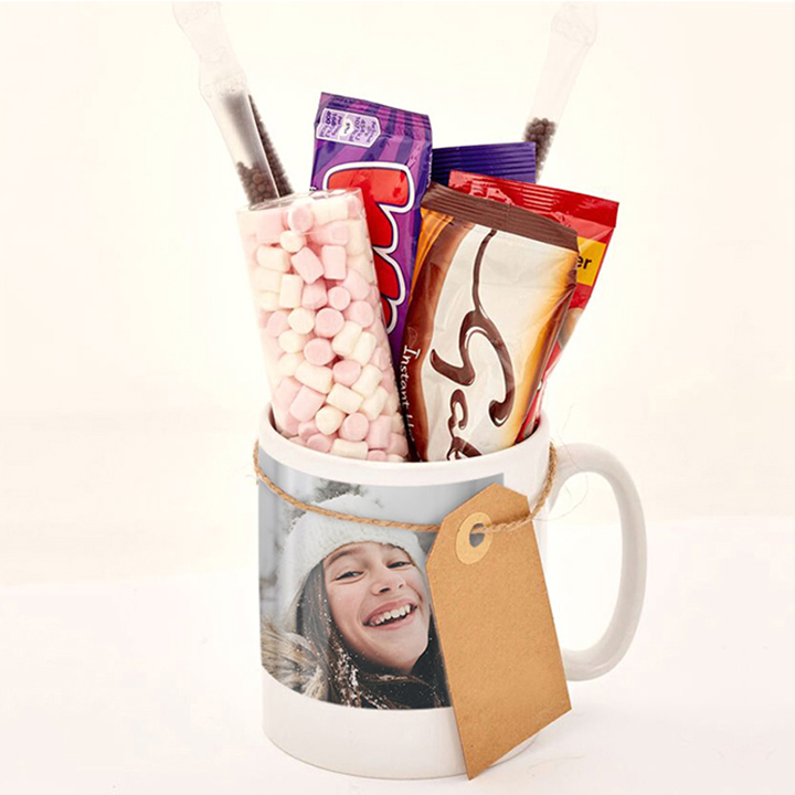 Tazza Nunzia Con Lettera Fiorita – Ceramica 325 Ml – Idea Regalo Personalizzata Per Compleanno E Festa Della Mamma