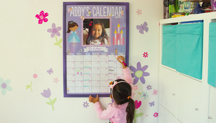 Fai da te: Calendario-lavagna da parete personalizzato